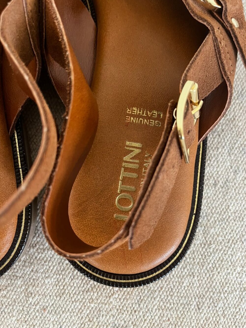 Lottini Woman's Brown Suede Sling Back Crisscross Buckle Flat Sandals Sz 40 - Picture 5 of 10